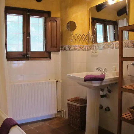 Can Vila Country house